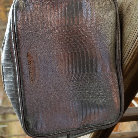 Victoria Secret purse - Picture 2 of 4